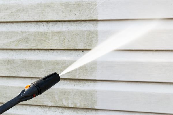 House Exterior Cleaning in Milton
