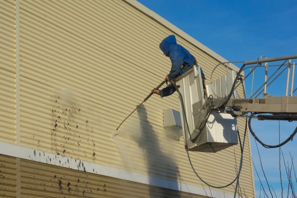 Cladding Cleaning in Milton