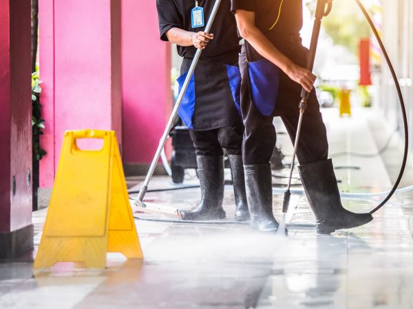 Commercial Power Washing in Milton