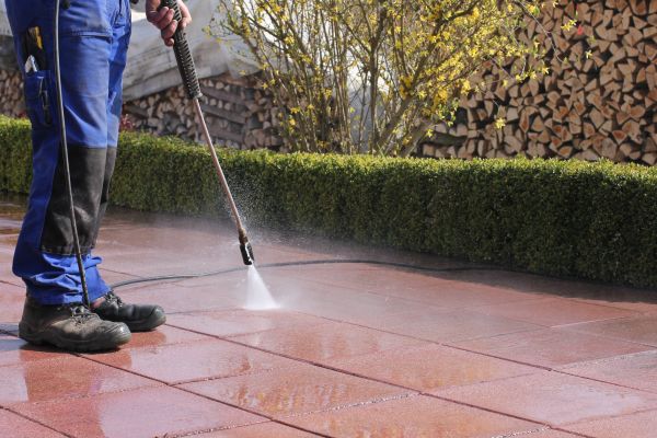 Driveway Pavers Cleaning in Milton