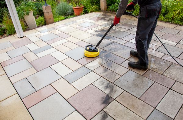 Patio Washing in Milton